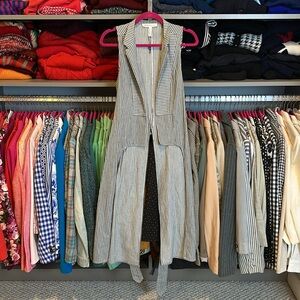 BCBGeneration navy/white striped gilet with back slit and front tie size XS NWOT